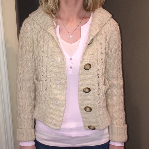 EUC Free People Crop Hooded Sweater Size Small - Picture 2 of 5